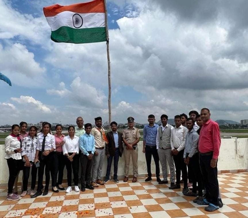 whatsapp image 2025 12 27 at 1.04.00 pm (2)